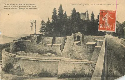 Bilhete postal antigo Domfront (Orne) as Ruínas do Velho Castelo