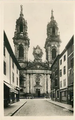 Lunéville - A Igreja de São Jacó — C.A.P. Photo, Paris