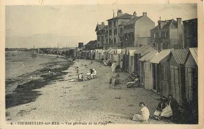 Courseulles-sur-Mer — Vista geral da Praia — G. Artioud, Nantes