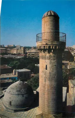 Minarete do palácio dos Shirvan Shahs — Baku — editor Aurora Art Publishers, Leningrado