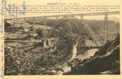 O Grande Viaduto Eiffel em Garabit (Cantal) — vista da estrada das Ruínas — editor Hélias