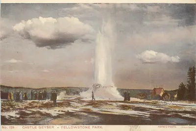 Castle Geyser - Parque Yellowstone — Haynes-Photo, n°129
