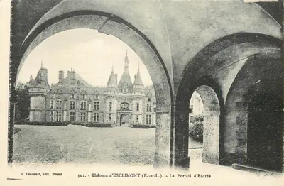Castelo de Esclimont (E.-st-L.) — O Portal de Entrada — G. Foucault, editor Breux, n° 302