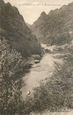 As Gorges do Lot no Brunet (Aveyron) — Album Marc, foto Rodue — n°1