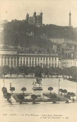 LYON — Plac Bellecour, św. Jan, Wieża Fourvière — LL