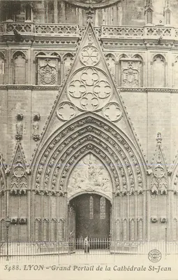 LYON - Wielki portal katedry św. Jana — wydawca 'LAROQUE & CIE' n° 5488