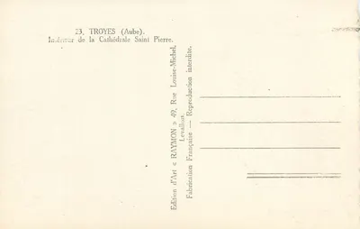 Interior da Catedral de São Pedro de Troyes — Aube — Edição d'Art RAYMON, Troyes — Verso