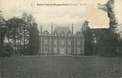 Saint-Vaast-Dieppedalle (S.-Inf.) - O Castelo