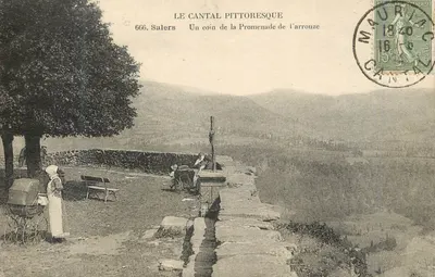 Salers — Um canto da Promenade de l’arrouze — Le Cantal pittoresque, n°666
