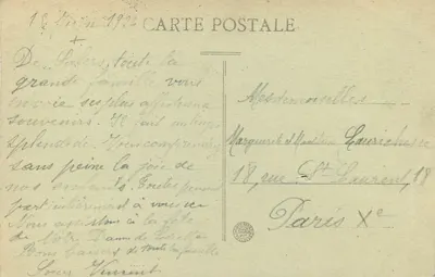 Salers — Um canto da Promenade de l’arrouze — Le Cantal pittoresque, n°666 — Verso