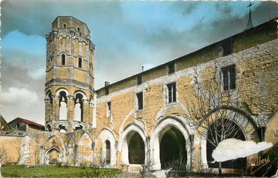 Charroux — Antiga Abadia e Torre Charlemagne — Éditions Charentaises d'Art A. GILBERT