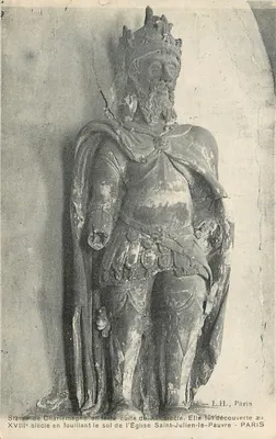 Estátua de Carlos Magno — Século XVIII, descoberta na Igreja de São Julião o Pobre — L.H., Paris