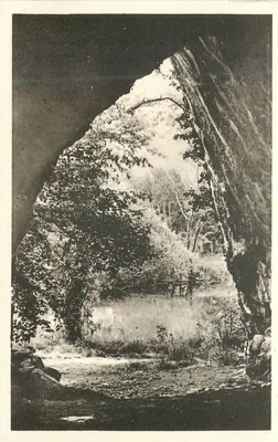 Entrada da Gruta das Fadas — Arcy-sur-Cure (Yonne) — A. Joublin - Edição Arcy-sur-Cure