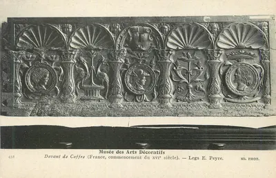 Frente de baú (França, início do século XVI) — Museu dos Artes Decorativas — Doação de E. Peyre