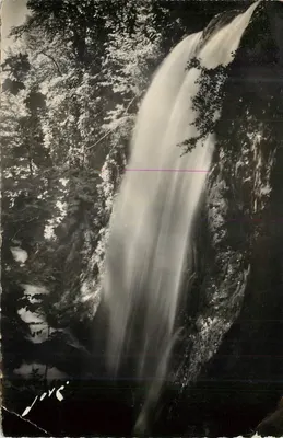 Cachoeira do Gros-Hêtre — Les Eaux-Bonnes — Foto Real