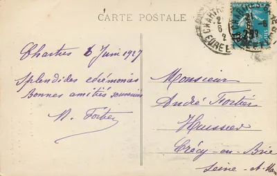 A relíquia chartrã do « Voile » de Notre-Dame — Monstrance executada em 1876 comemorando o milênio da doação da relíquia à Igreja de Chartres — Edição da Sociedade dos Amigos da Catedral de Chartres — Verso
