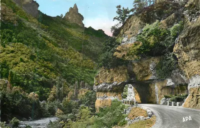 Gorges do Tarn — O Rocher de Capiuc — Sté das Cartas Postais APA