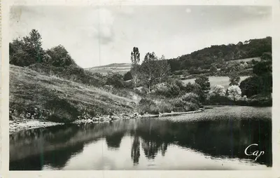 O Mont-Genièvre perto do Lago da Queuldre — St-Honoré-les-Bains — editor REAL-PHOTO (40)