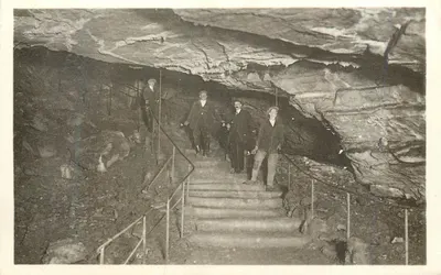 Grutas de Arcy-sur-Cure — A Descida — Edição Joublin