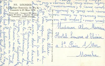 A Basílica Subterrânea São Pio X — Lourdes — Editor Edluf — Verso