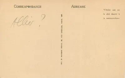 Okolice Vichy — Busset — Zamek — Dziedziniec — LL — Rewers