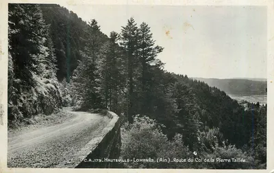 Hauteville-Lompnès (Ain) — Estrada do Col da Pierre Taillée — C.A.-179