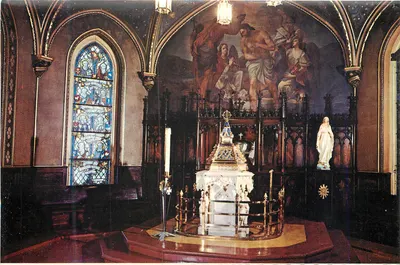 Fonds des Batismaux — Igreja Nossa Senhora de Notre-Dame, Montreal — Plastichrome