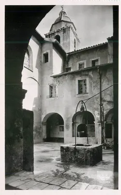 Nice-Cimiez — O Poço e a Torre da Igreja do Mosteiro — Éditions d'Art Munier, Nice