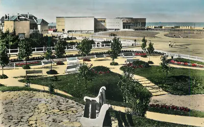 Ouistreham - Riva Bella — A nova Casa de Jogos e a Praia — Edição A.P. Versailles