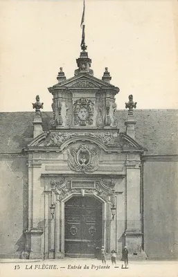 La Flèche — Entrada do Prytanée — L.L.