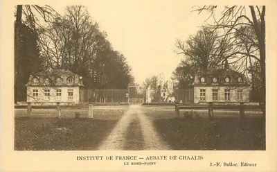 Institut de France — Abadia de Chaalis — O Rond-Point — J.-E. Bulloz, Editor