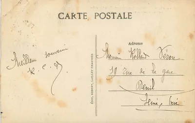 Chartres — Widok na rzekę Eure z mostu Courtille — Kościoły św. Piotra i św. Aignana — Rewers