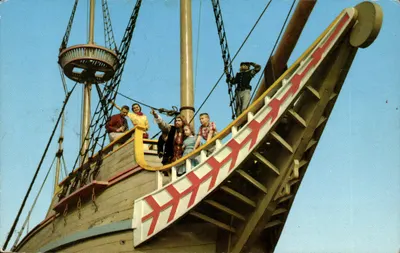 Visitantes na "Susan Constant II" — Jamestown, Virgínia — carta oficial de Williamsburg
