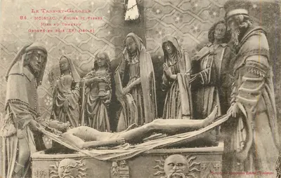 Moissac - Igreja de São Pedro - Sepultura (século XV)