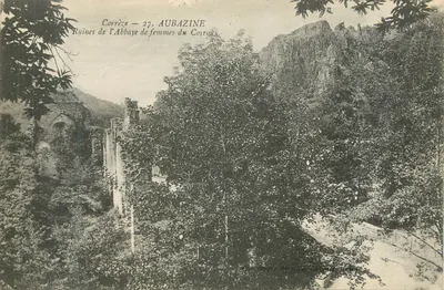 Corrèze — 27. AUBAZINE — Ruínas da Abadia das Mulheres do Coyrou