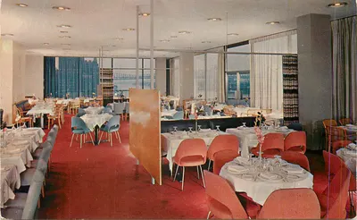 Restaurante dos delegados — Nações Unidas — P5888