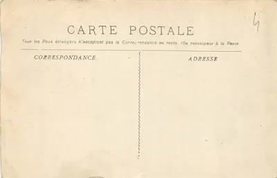 Laval (Mayenne) — Lew i Żółw. Rzeźba przy wejściu do Muzeum. L. — Rewers