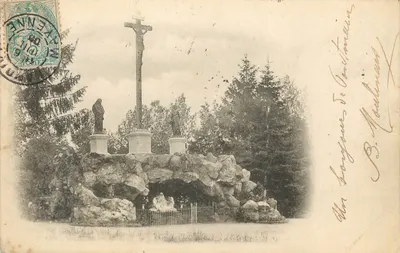 Calvário de Saint-Maurice — Mayenne — editor desconhecido, número de série não visível