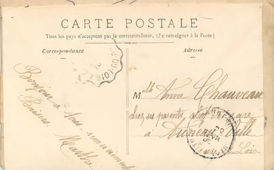Deux jeunes femmes en jardin — scène de confidences — éditeur Confidences, n° 104 — Rewers
