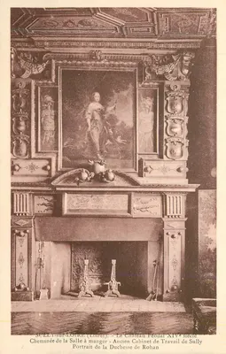 Sully-sur-Loire — O Castelo Feudal do Século XIV — Lareira da Sala de Jantar, Antigo Escritório de Sully Rohan — Retrato da Duquesa de Rohan