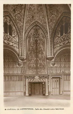 Château de Pierrefonds — Salle des Chevaliers de la Table Ronde — Édition des Grand Monuments Historiques