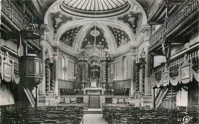 Interior da Igreja — Cambo-les-Bains — Cie des Arts Photomécaniques, Paris