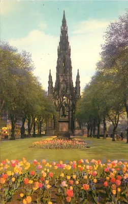 Monumento de Scott em Edimburgo — Photo Colourmaster — n° PT36290