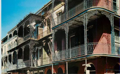 Balcones de renda — Rua São Pedro, Nova Orleans — Pub. by H. S. Crocker Co., Inc., San Francisco