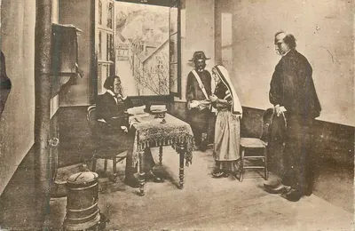 Berna dette à sa saída das Véprespes — cena policial — editor: Associação dos Artes Fotográficos, Strasbourg
