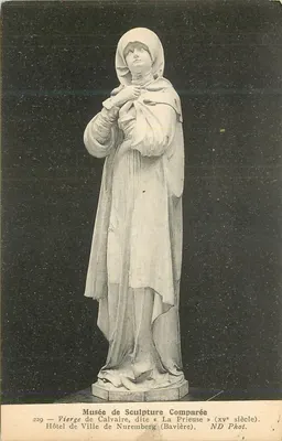 Virgem do Calvário, dita « A Oração » — escultura do século XV — Museu de Escultura Comparada, Hotel de Ville de Nuremberg (Bavária)