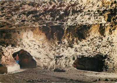 Grutas do Foulon — As arcadas — Éditions du Castelelet