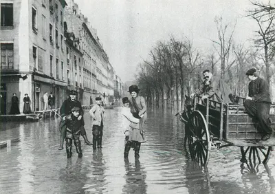 Inundações de Paris — rue Saint-Dominique — Éditions SEEBERGER