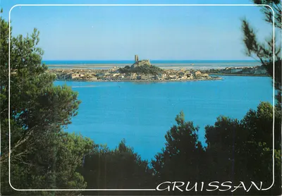 Gruissan — vista do vilarejo e da torre barberousse — Éditions d'Art Larrey