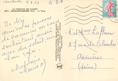 Plaża Cavalaire-sur-Mer — widok z baru i kąpielaków — Société Éditions de France — Rewers